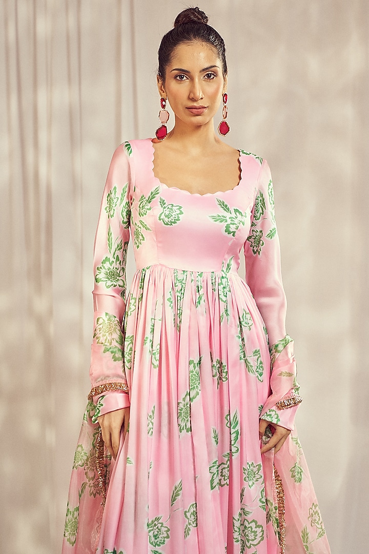 Baby Pink Georgette Satin Floral Printed Scalloped Party Wear Anarkali Set by Harshita Singhvi at Pernia's Pop Up Shop