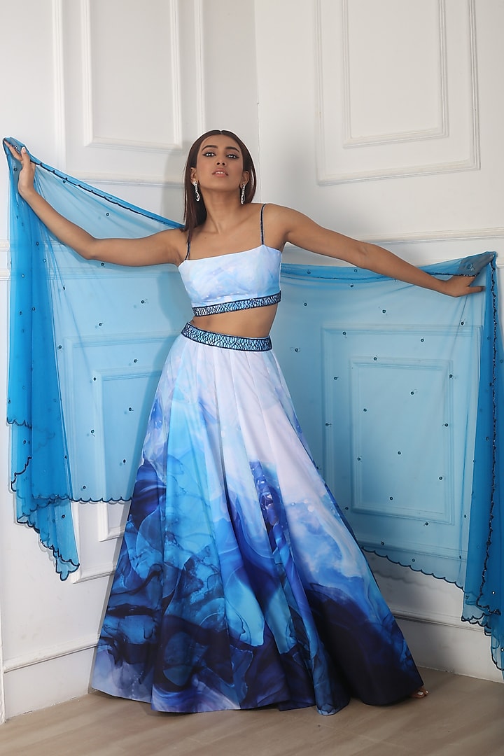 White Printed Wedding Lehenga Set by Harshita Singhvi at Pernia's Pop Up Shop