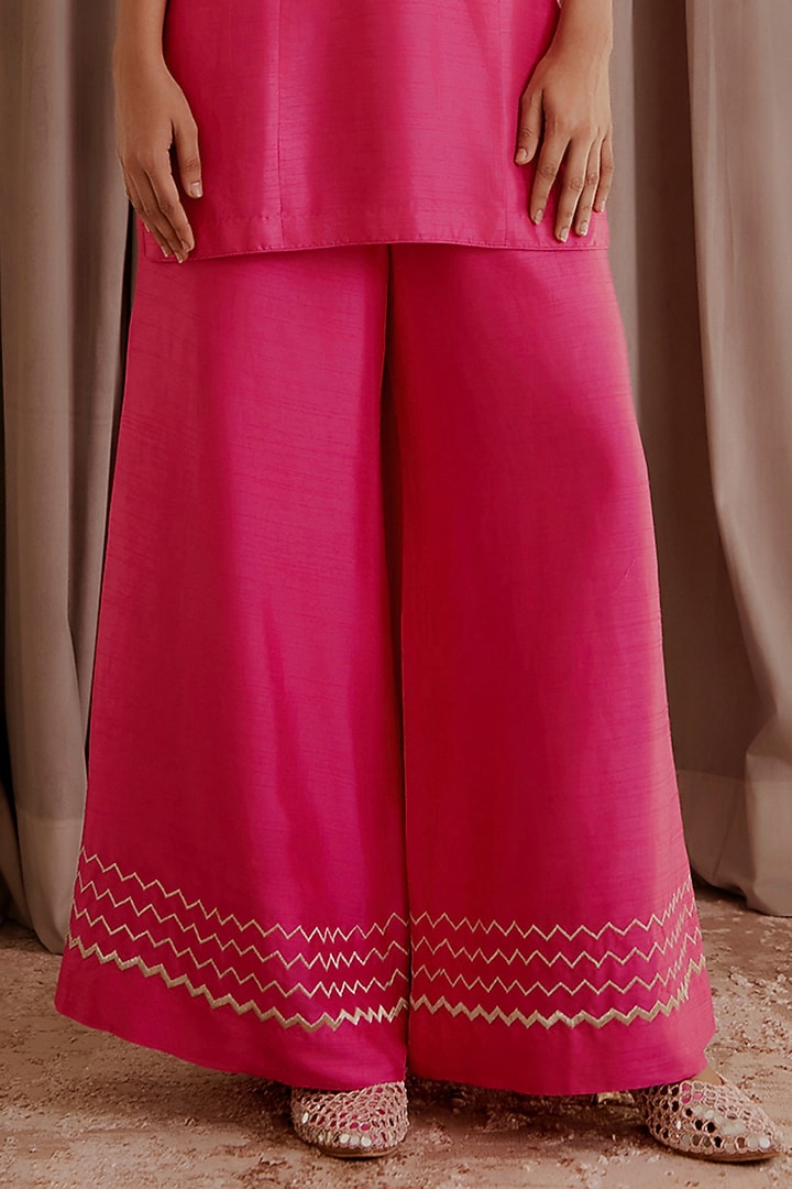 Hot Pink Silk Mirror & Kasab Embroidered Kurta Set by Harshita Singhvi at Pernia's Pop Up Shop