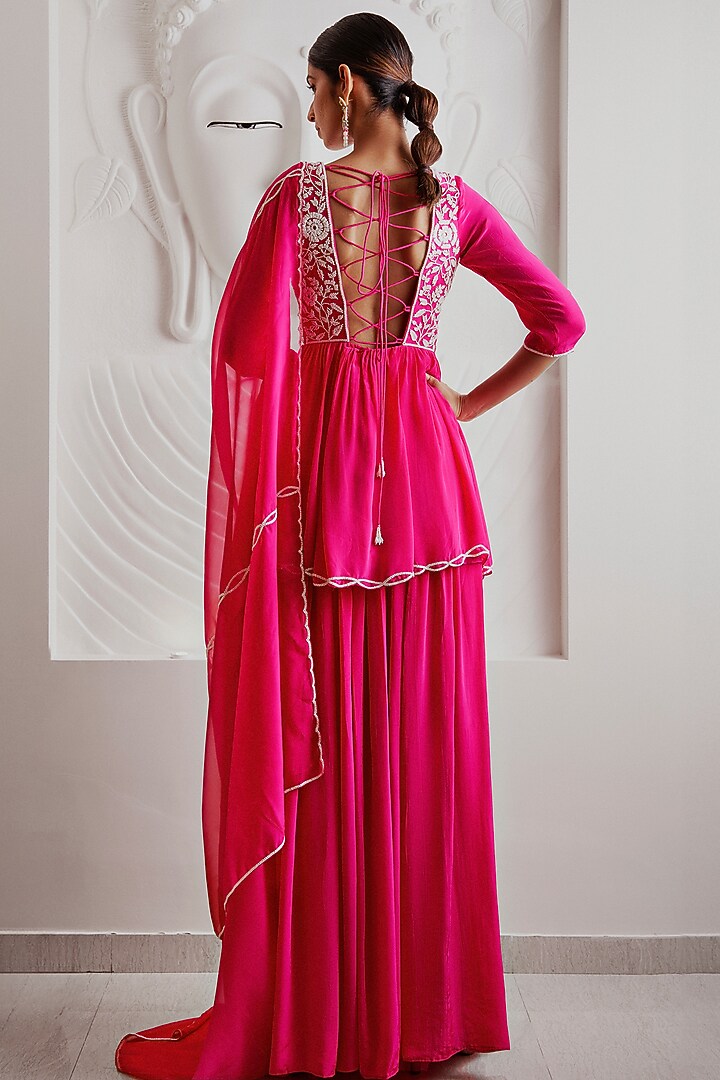 Fuchsia Pink Crepe Cutdana Embroidered Kurta Set by Harshita Singhvi at Pernia's Pop Up Shop
