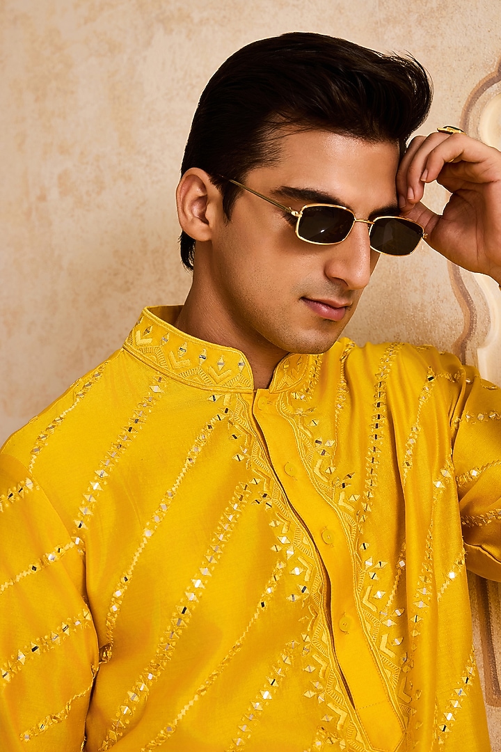 Yellow Chanderi Mirror Embroidered Kurta Set by NITIKA GUJRAL MEN at Pernia's Pop Up Shop