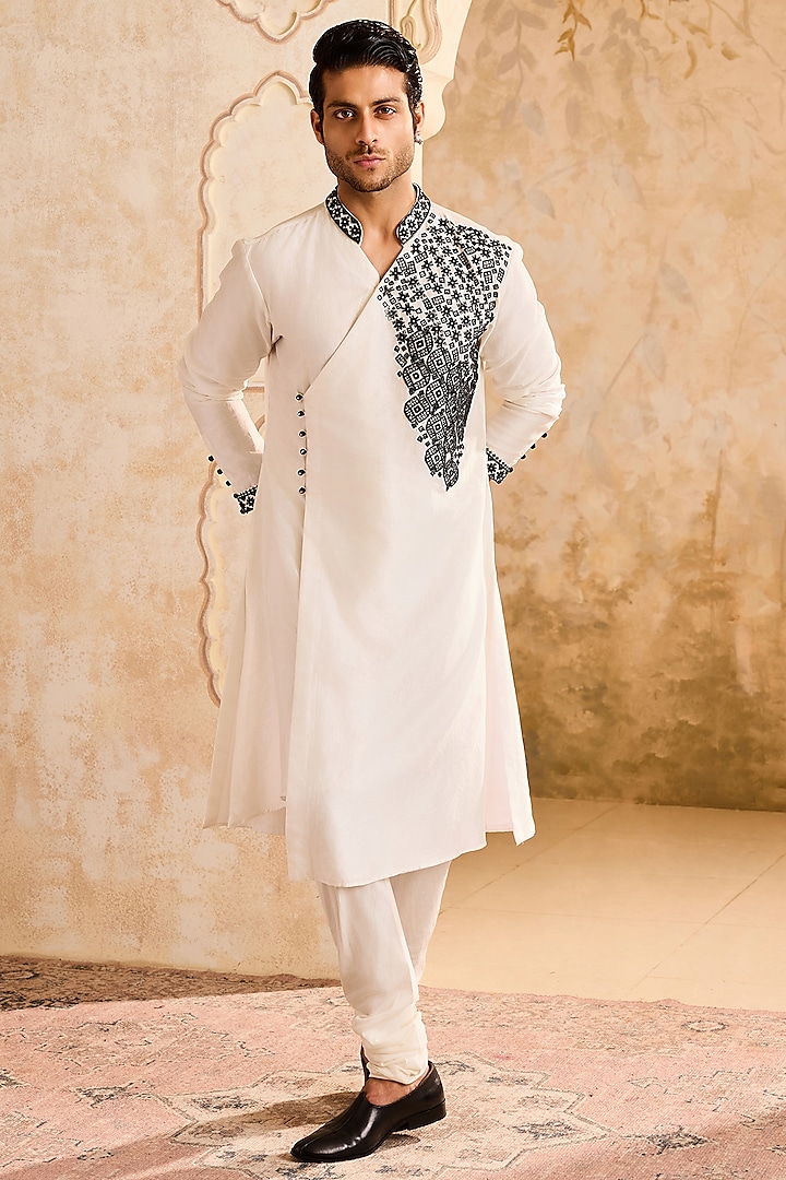 White Chanderi Resham Embellished Angrakha Kurta Set by Histori