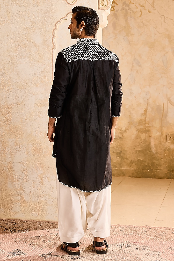 Black Chanderi Mirror Embellished High-Low Kurta Set by NITIKA GUJRAL MEN at Pernia's Pop Up Shop