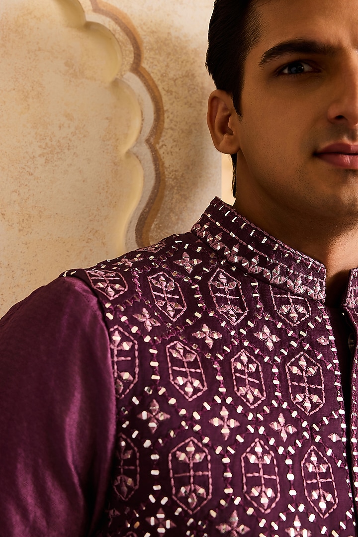 Wine Raw Silk Resham Embroidered Bundi Jacket Set by NITIKA GUJRAL MEN at Pernia's Pop Up Shop