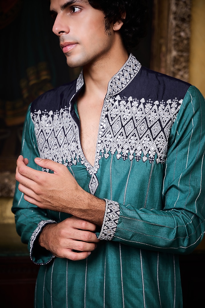 Teal & Navy Blue Cotton Silk Resham Embroidered Kurta Set by NITIKA GUJRAL MEN at Pernia's Pop Up Shop