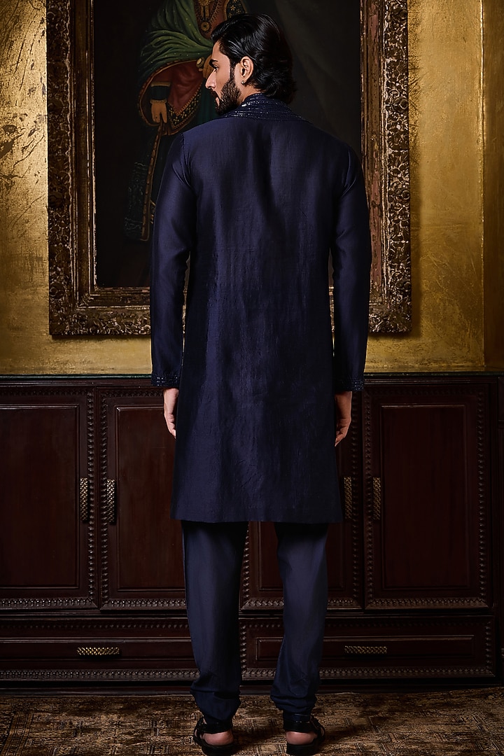 Navy Blue Chanderi Silk Sequins Embroidered Kurta Set by NITIKA GUJRAL MEN at Pernia's Pop Up Shop