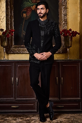 Black Premium Suiting Crystal Embroidered Indowestern Set by NITIKA GUJRAL MEN