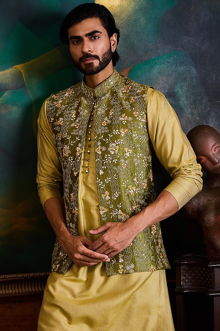 Olive Green Raw Silk Resham Embroidered Bundi Set by NITIKA GUJRAL MEN at Pernia's Pop Up Shop