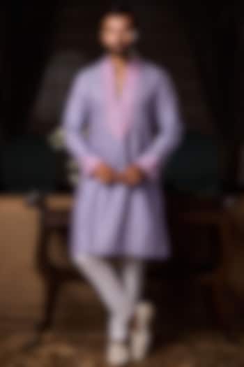 Lilac Cotton Silk Resham Embroidered Kurta Set by Histori at Pernia's Pop Up Shop