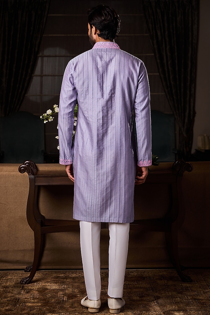 Lilac Cotton Silk Resham Embroidered Kurta Set by NITIKA GUJRAL MEN at Pernia's Pop Up Shop
