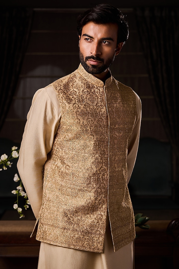 Beige Ghicha Tussar Silk Embroidered Bundi Jacket Set by NITIKA GUJRAL MEN at Pernia's Pop Up Shop