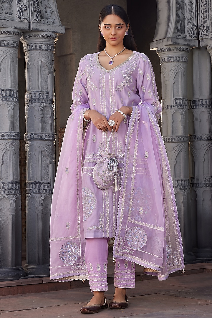 Lavender Pure Chanderi Embroidered Kurta Set by House of Supriya at Pernia's Pop Up Shop