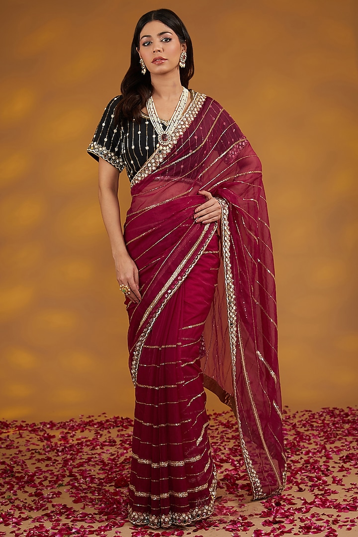 Maroon Organza Hand Embroidered Saree Set by House of Supriya at Pernia's Pop Up Shop