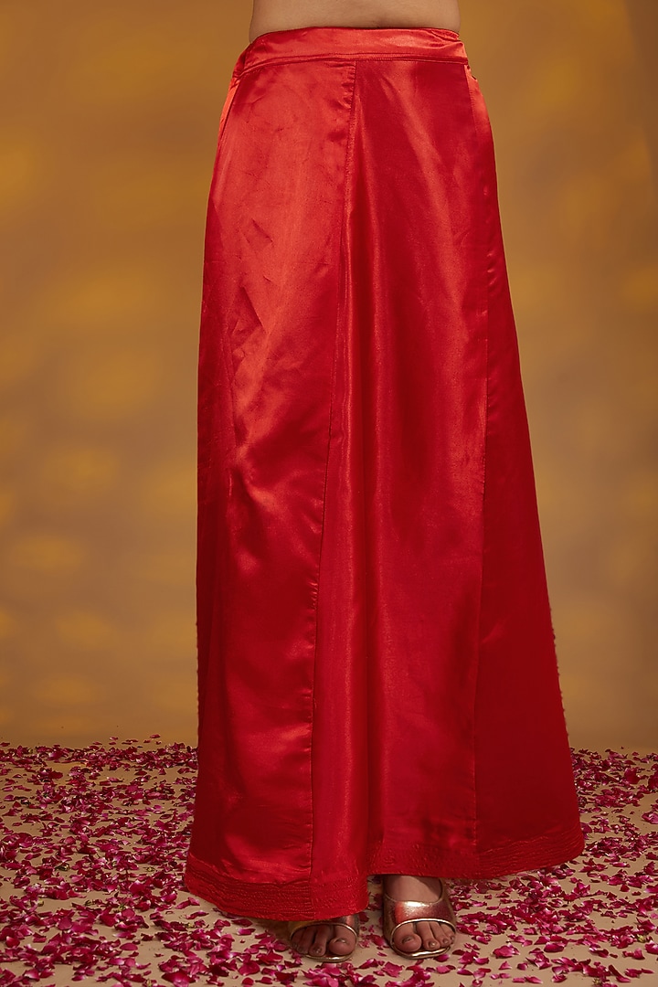 Red Georgette Hand Embroidered Wedding Saree Set by House of Supriya at Pernia's Pop Up Shop
