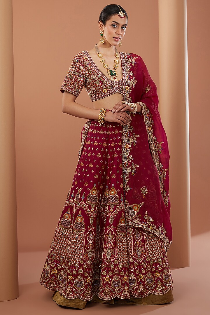 Red Raw Silk Zardosi Hand Embroidered Bridal Lehenga Set by House of Supriya at Pernia's Pop Up Shop