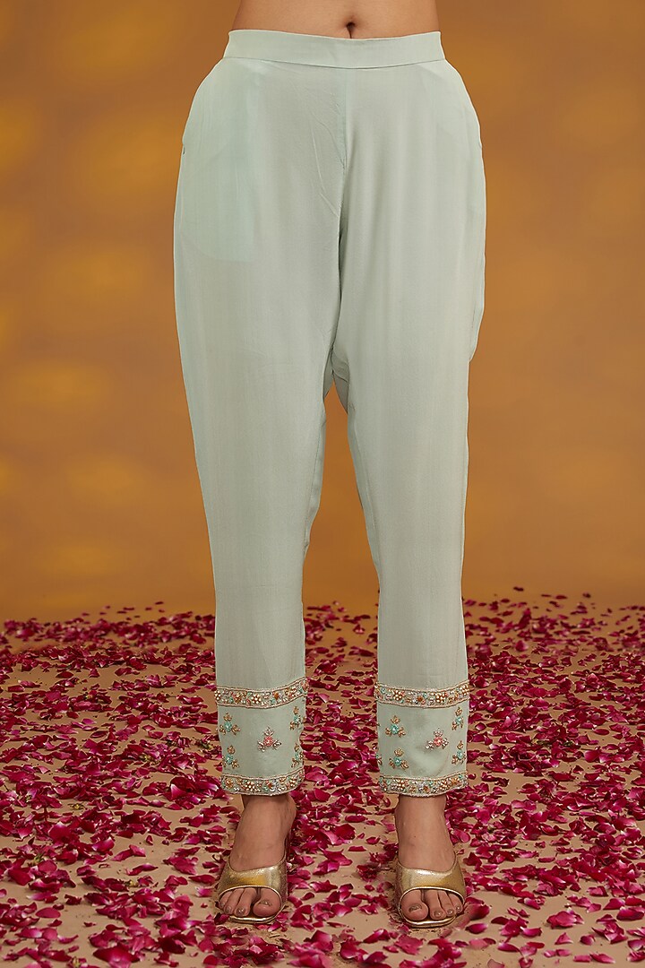 Blue Silk Organza Zardosi Hand Embroidered Incut Kurta Set by House of Supriya at Pernia's Pop Up Shop