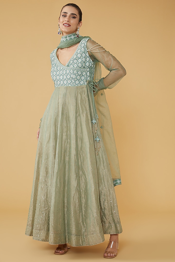 Green Silk Tissue Embroidered Bridal Anarkali Set by House of Supriya at Pernia's Pop Up Shop