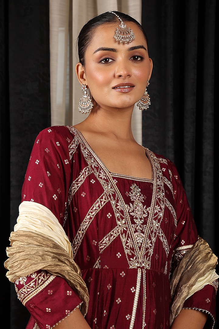 Maroon Banarasi Chanderi Machine Embroidered Wedding Anarkali Set by House of Supriya at Pernia's Pop Up Shop