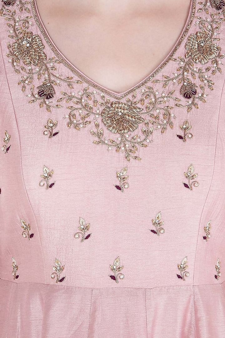 Lilac embroidered anarkali with dupatta available only at Pernia's Pop Up Shop.