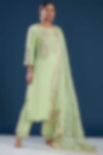 Green Pure Silk Georgette Embroidered Kurta Set by House of Supriya at Pernia's Pop Up Shop