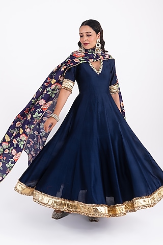 dark blue anarkali dress Elsa Cake – Didi Cakes main image 0