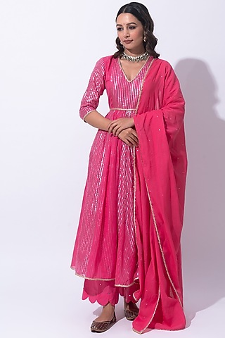 Pink Cotton Striped Kurta Set by HUMDUM