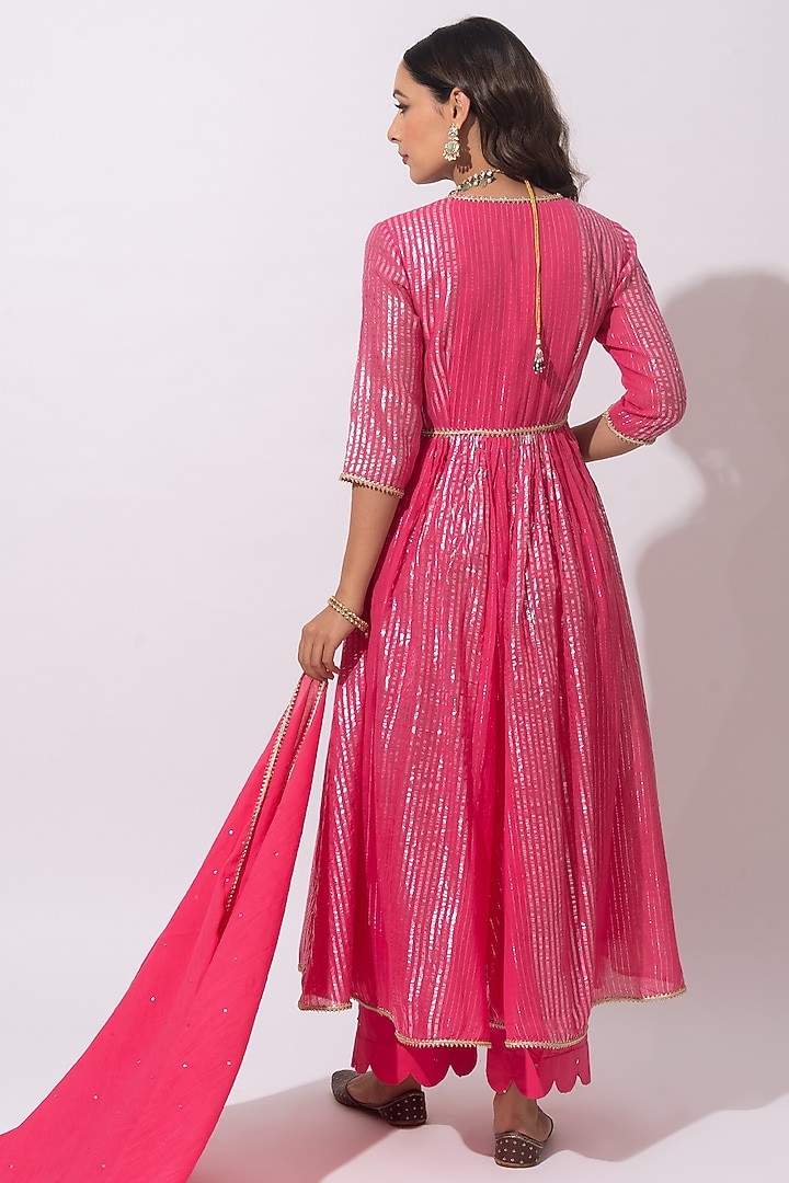 Pink Cotton Striped Kurta Set by HUMDUM at Pernia's Pop Up Shop