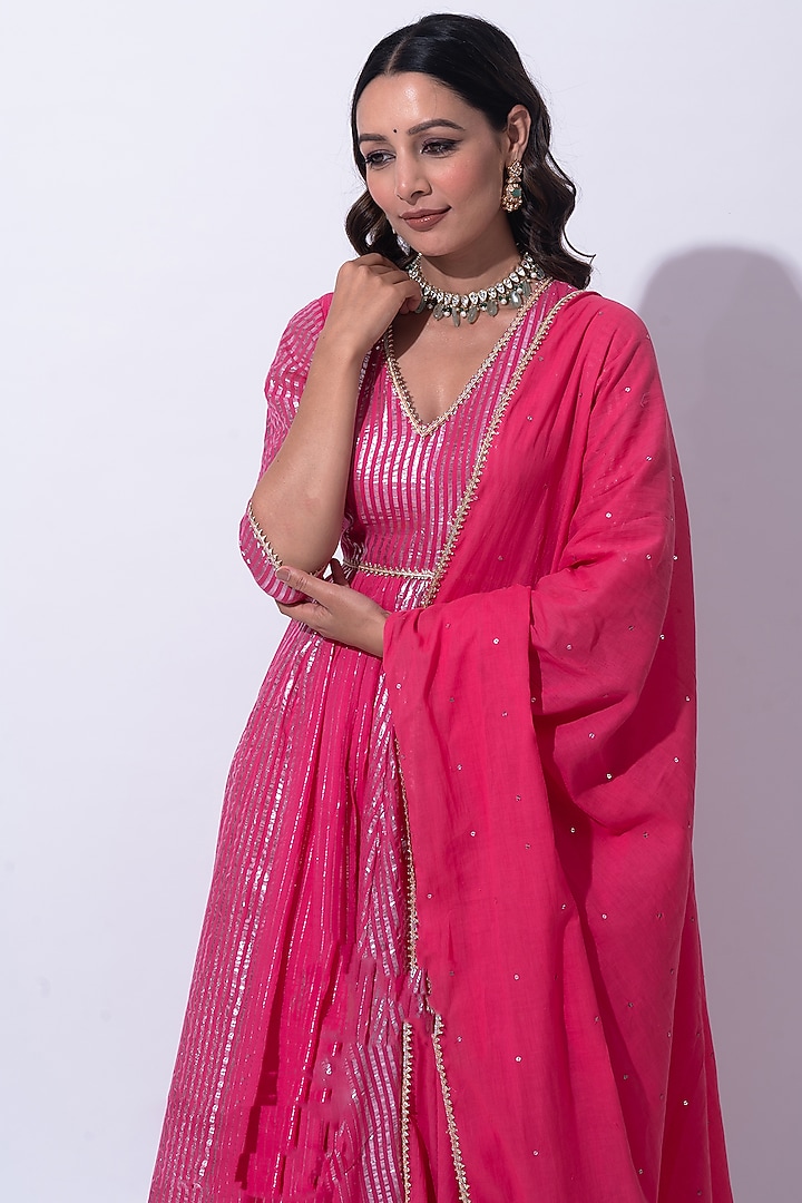 Pink Cotton Striped Kurta Set by HUMDUM at Pernia's Pop Up Shop