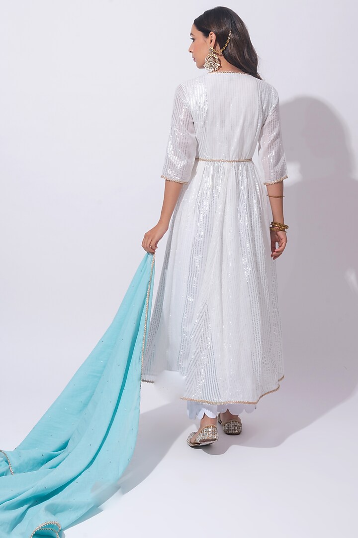 White Cotton Striped Kurta Set by HUMDUM at Pernia's Pop Up Shop