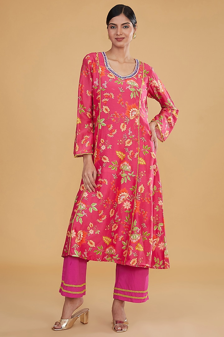 Pink Silk Chanderi Digital Printed & Hand Embroidered Kurta Set by HUMDUM