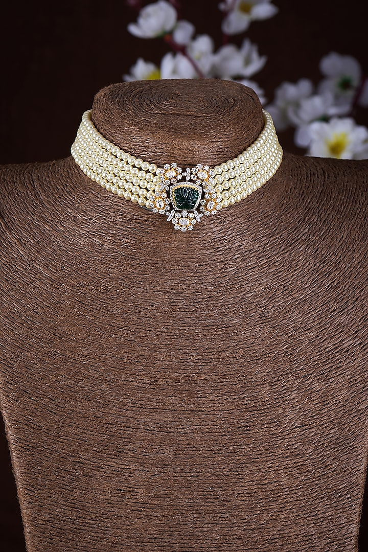 Gold Finish Moissanite Polki & Green Stone Choker Necklace In Sterling Silver by Hunar