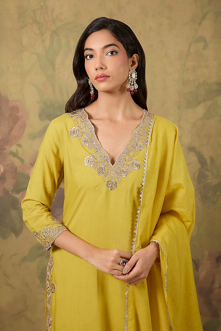 Yellow Modal Satin Zari Embroidered Kurta Set by The House of Ta-Ya at Pernia's Pop Up Shop