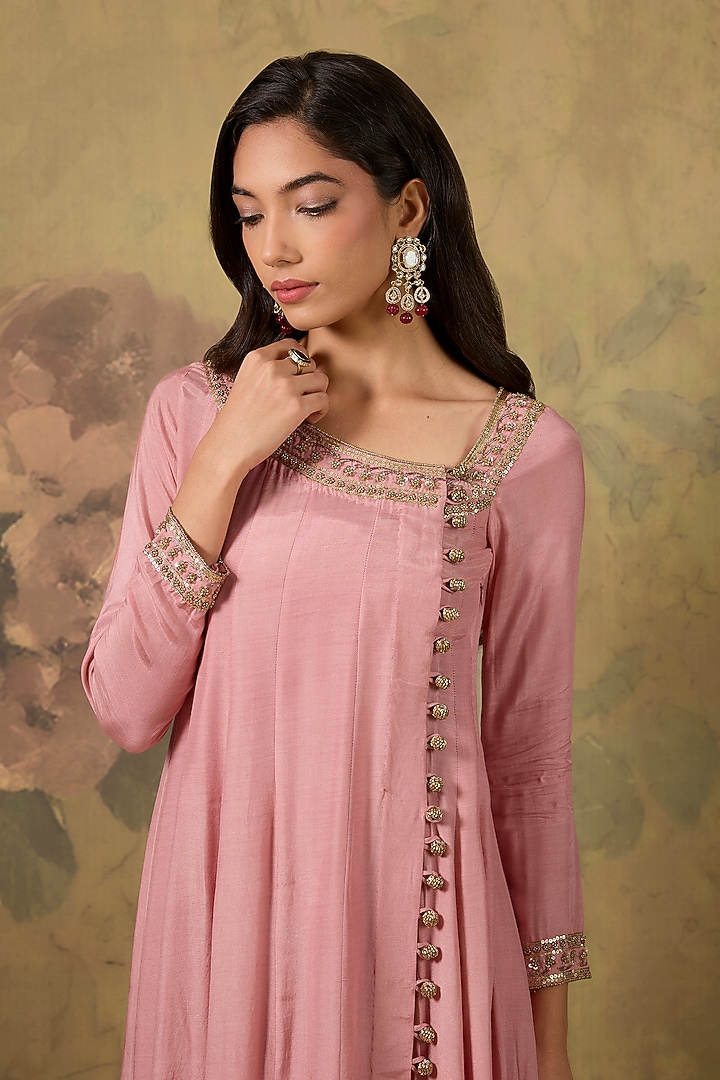 Onion Pink Muslin Hand Embroidered Party Wear Anarkali Set by The House of Ta-Ya at Pernia's Pop Up Shop