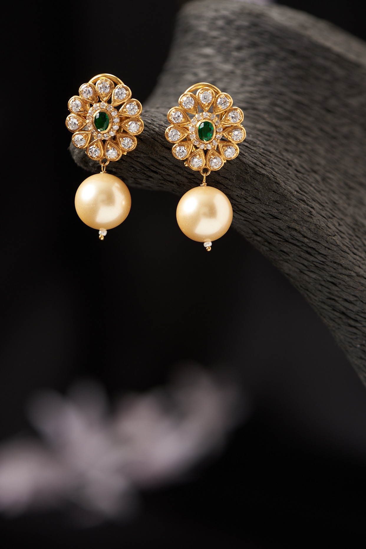 Gorgeous antique golden red pearl earrings at ₹1250 | Azilaa