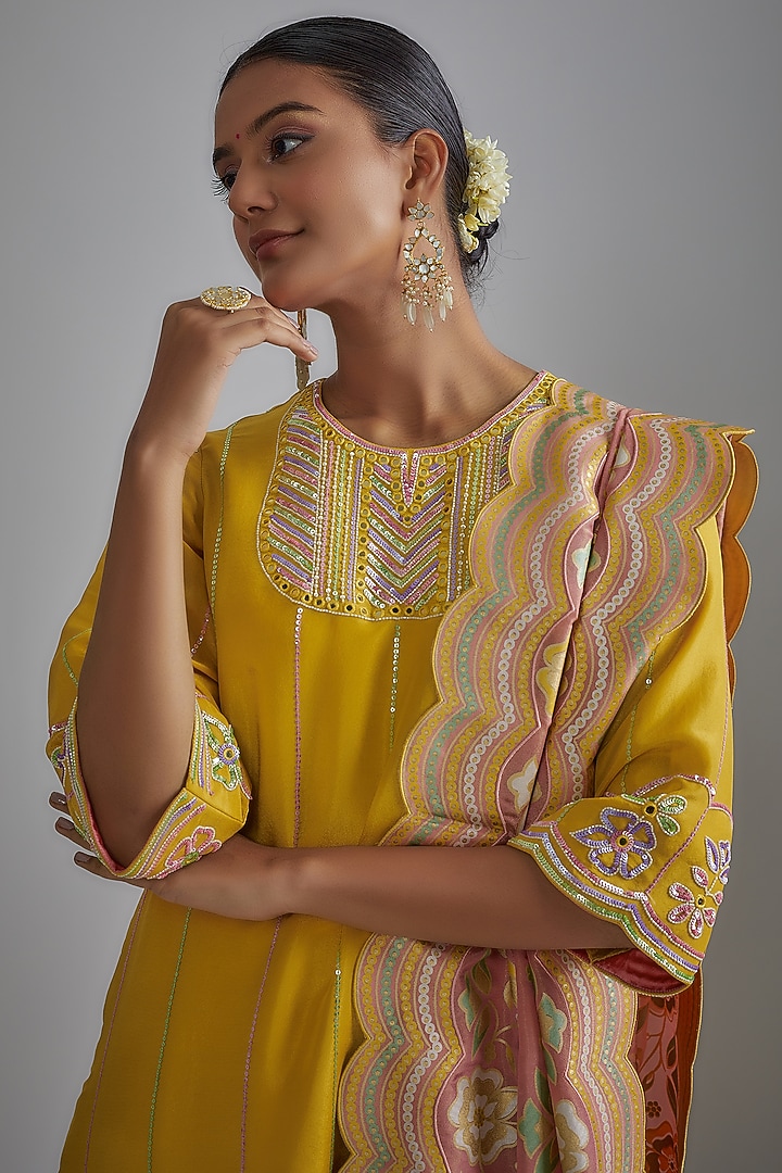 Mustard Silk Zari Hand Embroidered Kurta Set by I AM DESIGN at Pernia's Pop Up Shop