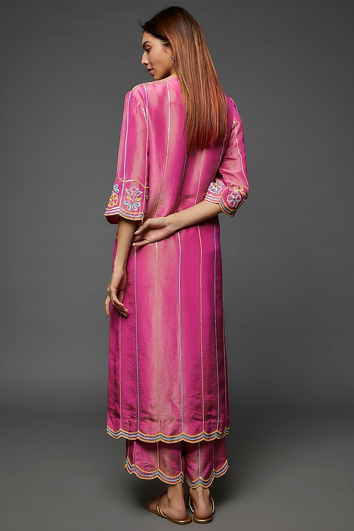 Pink Linen Satin Kurta Set by I AM DESIGN at Pernia's Pop Up Shop