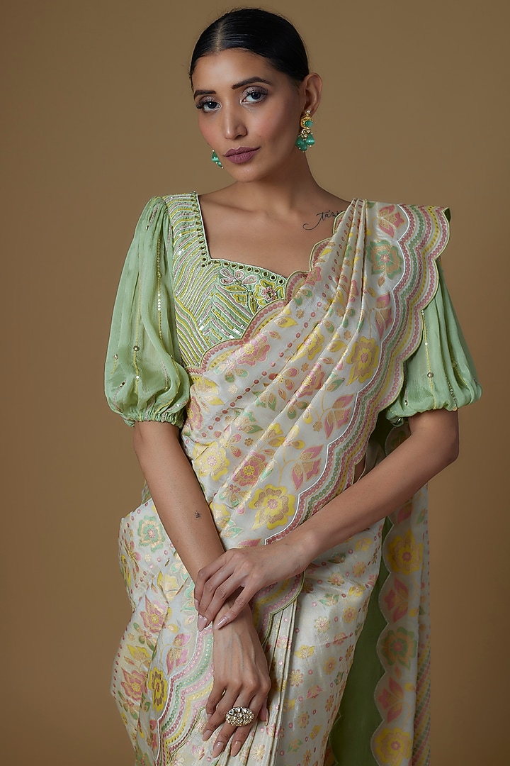 White Silk Zari Floral Hand Printed Wedding Saree Set by I AM DESIGN at Pernia's Pop Up Shop