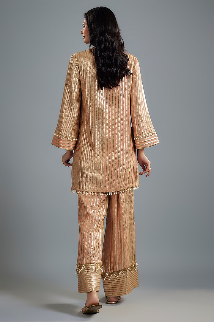 Peach Georgette Hand Embroidered Kurta Set by I AM DESIGN at Pernia's Pop Up Shop