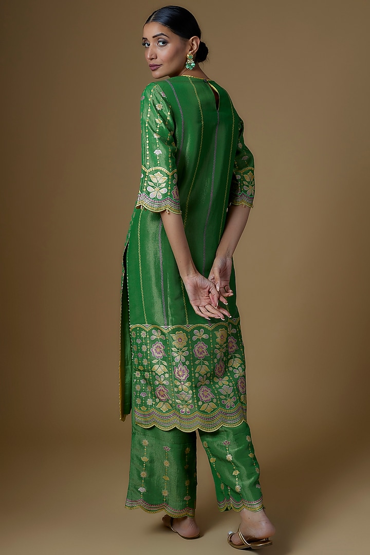 Green Silk Zari Hand Printed Kurta Set by I AM DESIGN at Pernia's Pop Up Shop