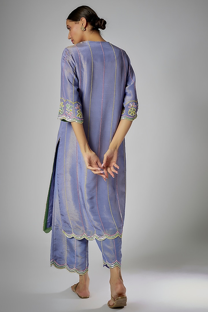 Mauve Silk Zari Hand Embroidered Kurta Set by I AM DESIGN at Pernia's Pop Up Shop