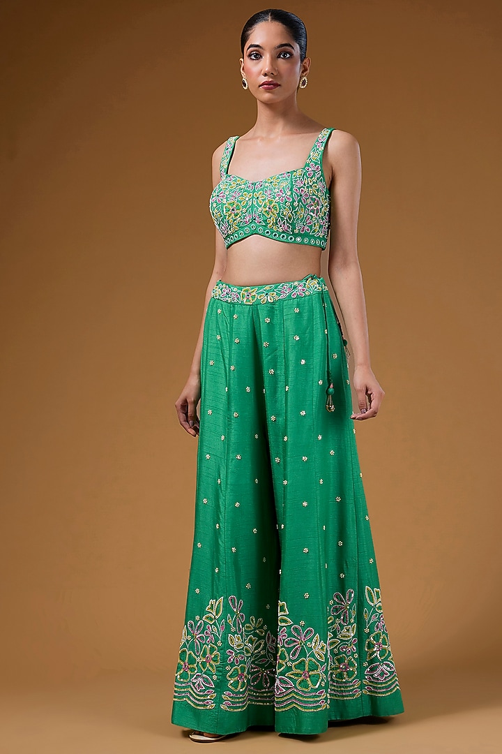Green Silk Zari Blend Hand Embroidered Cape Set by I AM DESIGN at Pernia's Pop Up Shop