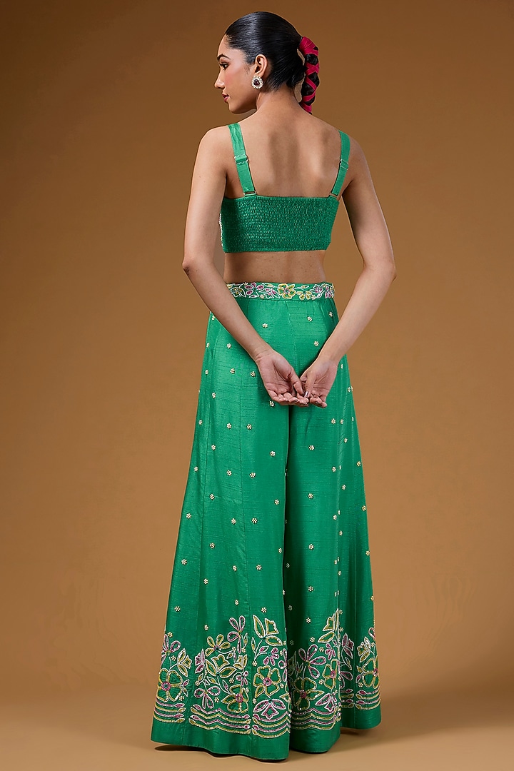 Green Silk Zari Blend Hand Embroidered Cape Set by I AM DESIGN at Pernia's Pop Up Shop