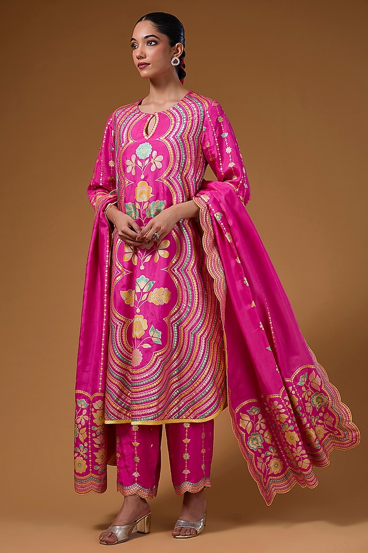Hot Pink Silk Zari Blend Hand Printed Kurta Set by I AM DESIGN at Pernia's Pop Up Shop