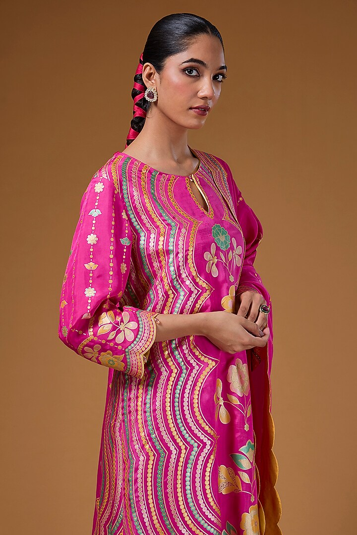 Hot Pink Silk Zari Blend Hand Printed Kurta Set by I AM DESIGN at Pernia's Pop Up Shop
