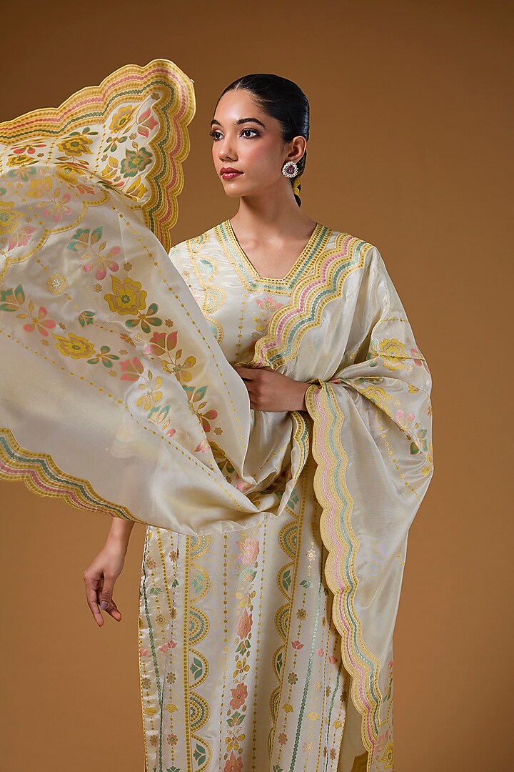 Ivory Silk Zari Blend Hand Printed Kurta Set by I AM DESIGN at Pernia's Pop Up Shop