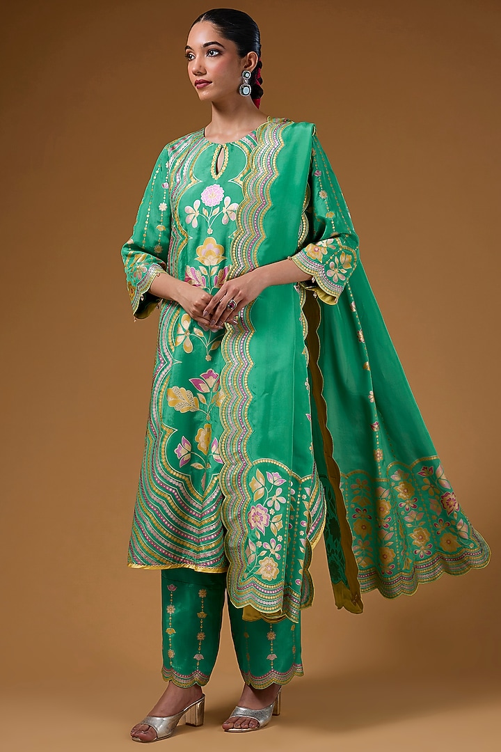 Green Silk Zari Blend Hand Printed Kurta Set by I AM DESIGN at Pernia's Pop Up Shop