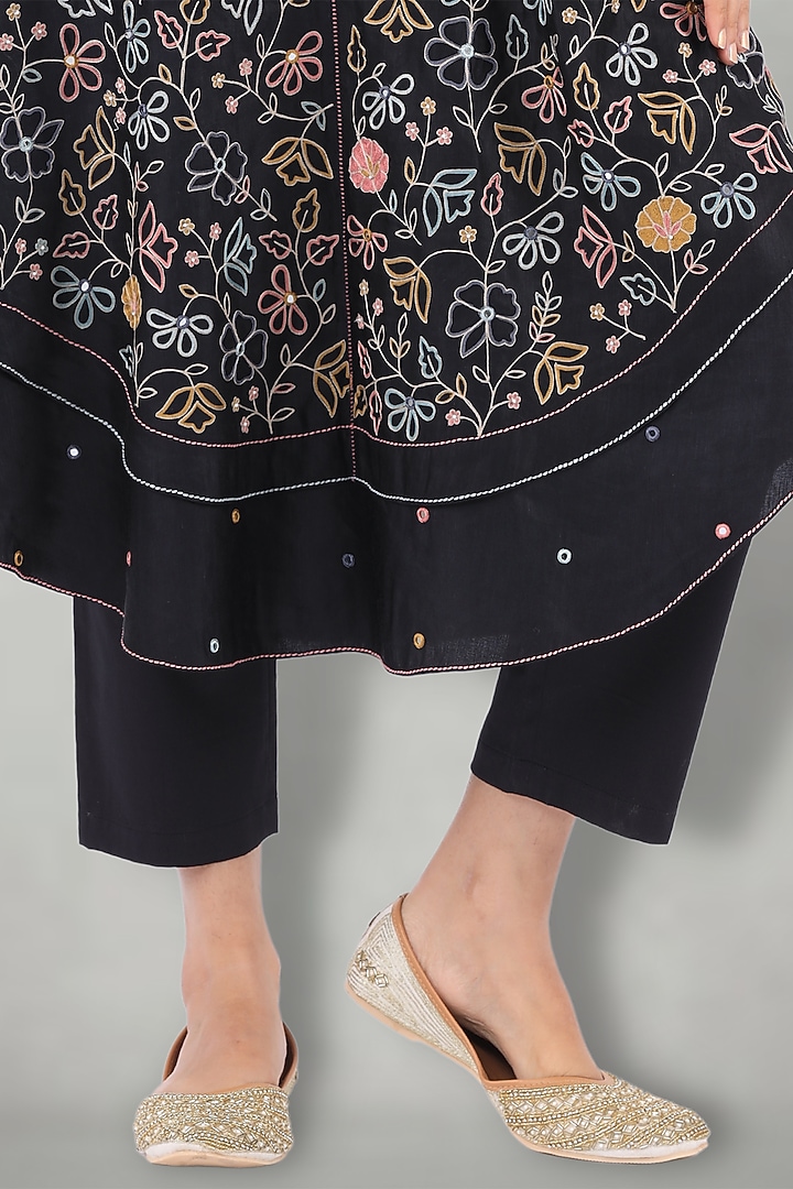 Black Linen Satin Floral Embroidered Kurta Set by I Am Design at Pernia's Pop Up Shop