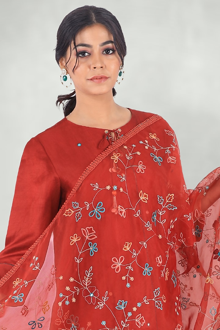Rusty Red Embroidered Kurta Set by I Am Design at Pernia's Pop Up Shop