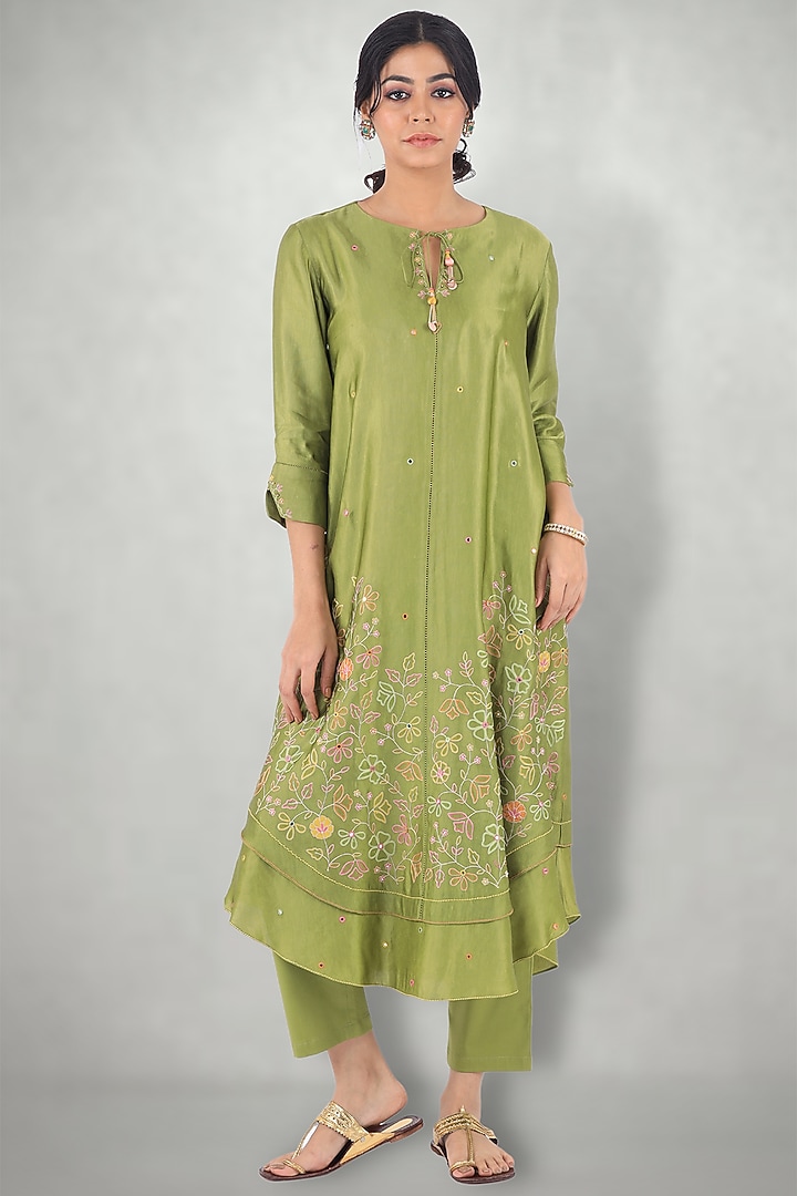 Olive Green Embroidered Kurta Set by I Am Design at Pernia's Pop Up Shop