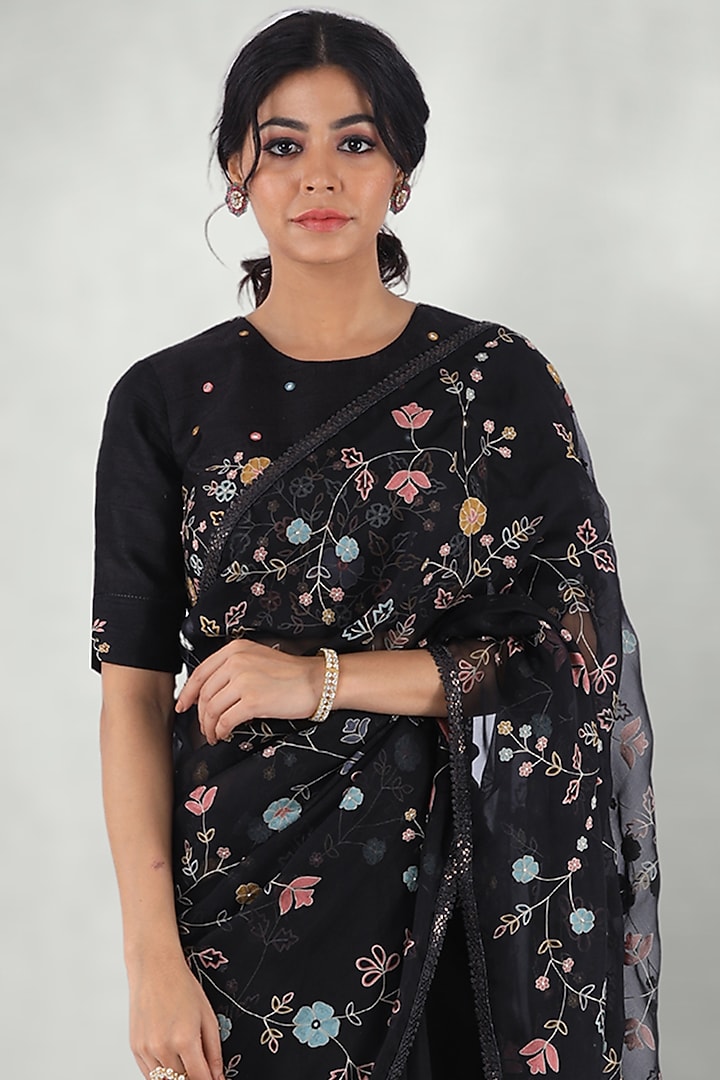 Black Embroidered Wedding Saree Set by I Am Design at Pernia's Pop Up Shop
